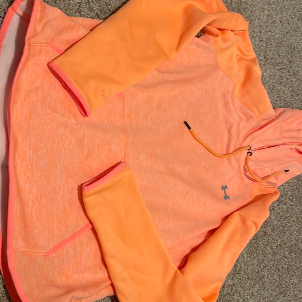 Under Armour orange L hoodie